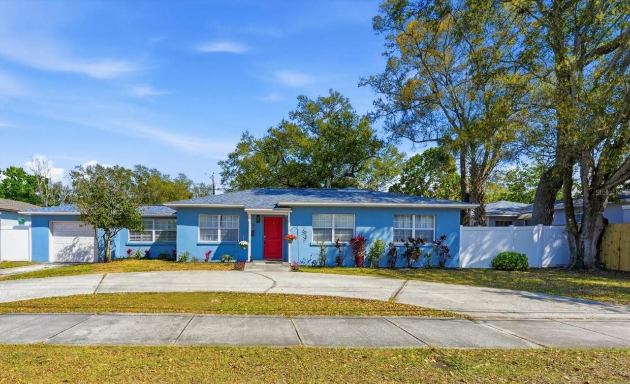 2415 16th St., St Petersburg, FL 33704