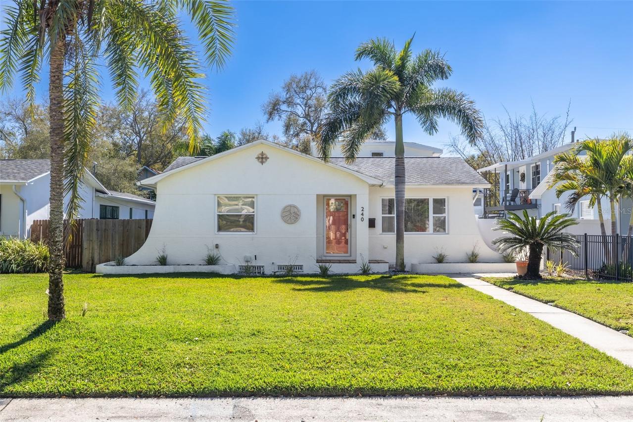 240 24th Ave., St Petersburg, FL 33704