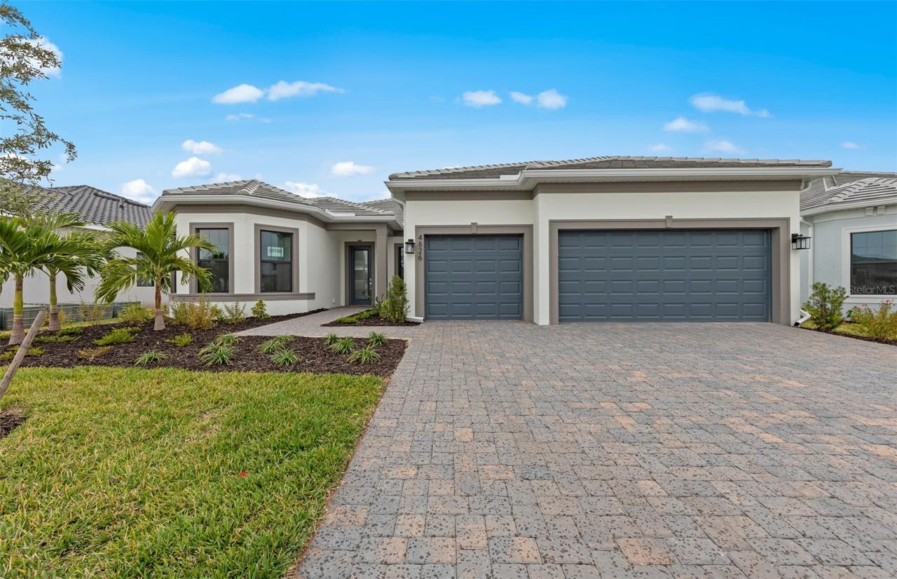 4826 Empire Landing Run, Lakewood Ranch, FL 34211