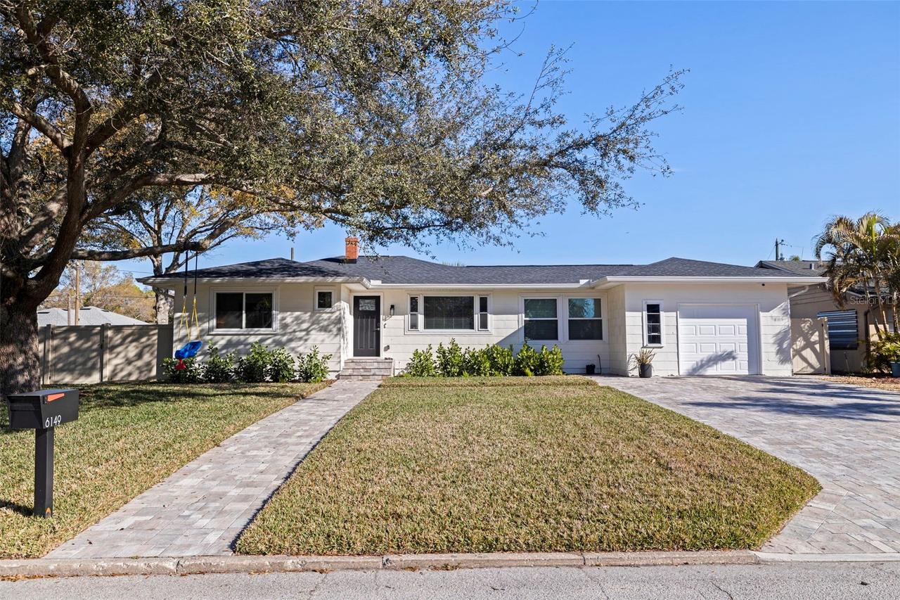 6149 9th Ave., Gulfport, FL 33707