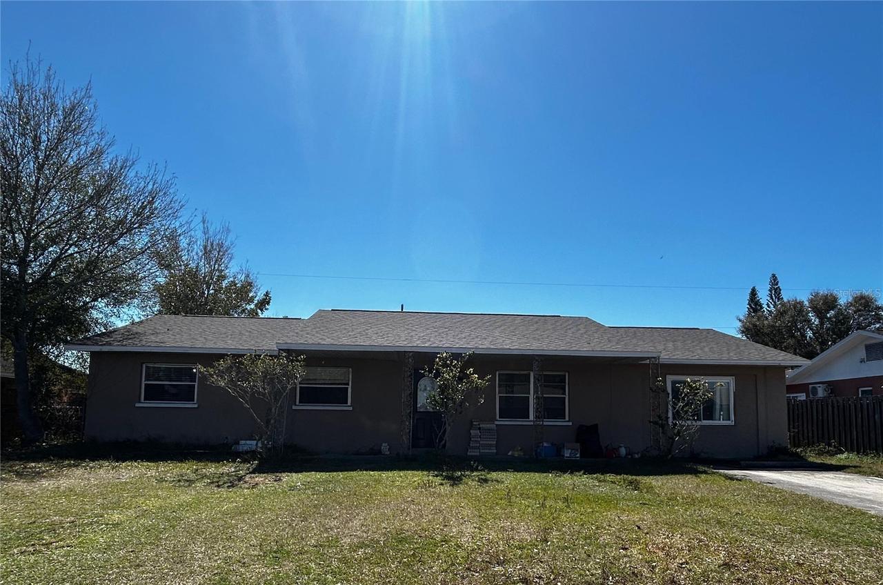 412 59th Avenue Dr., Bradenton, FL 34207