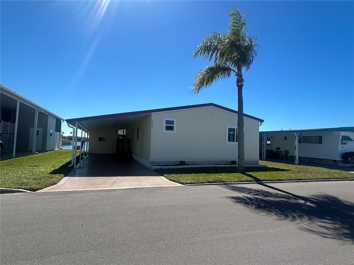 3852 Bywater Dr., Holiday, FL 34691