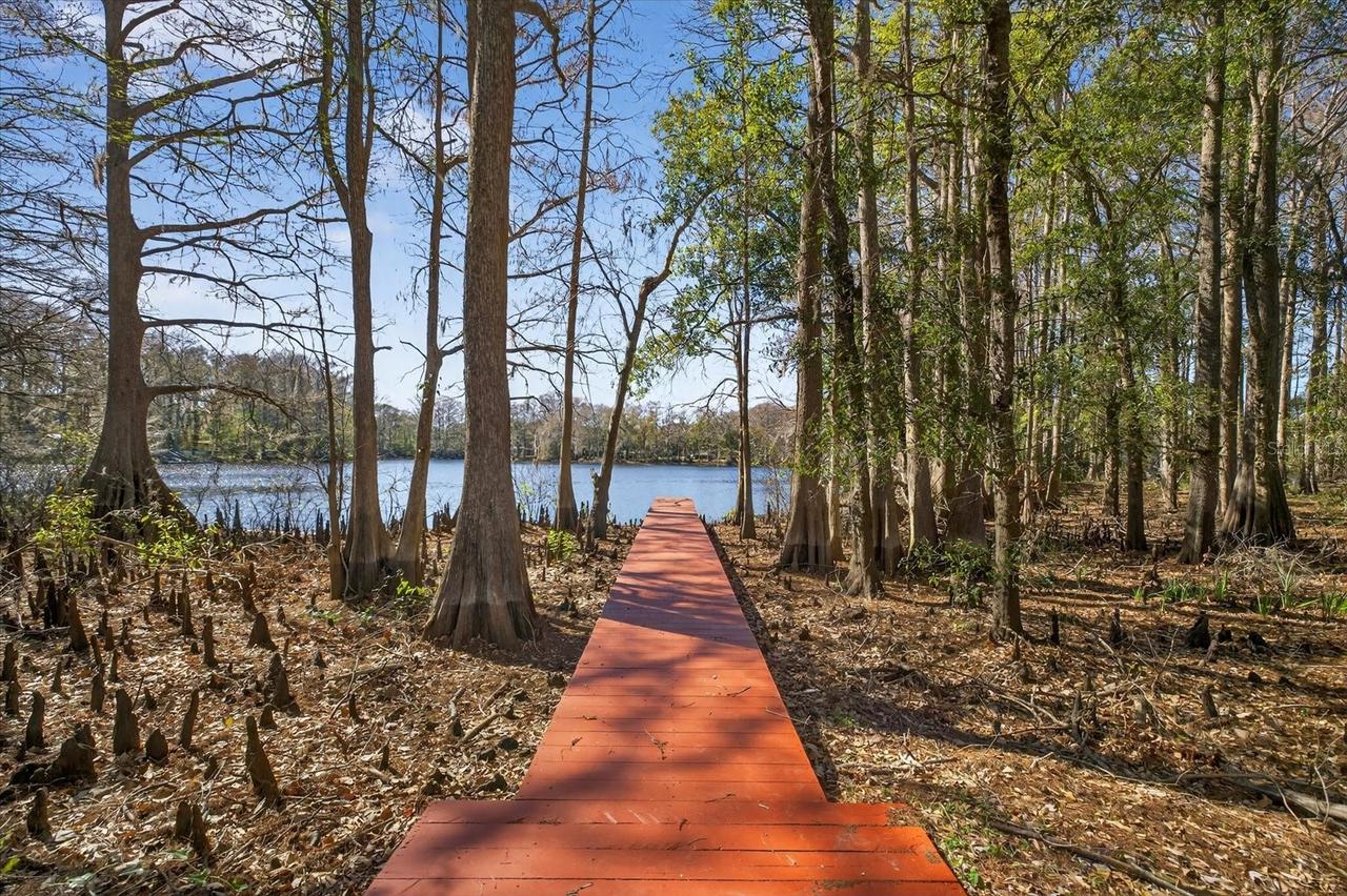 8940 Wicker Ln., New Port Richey, FL 34654