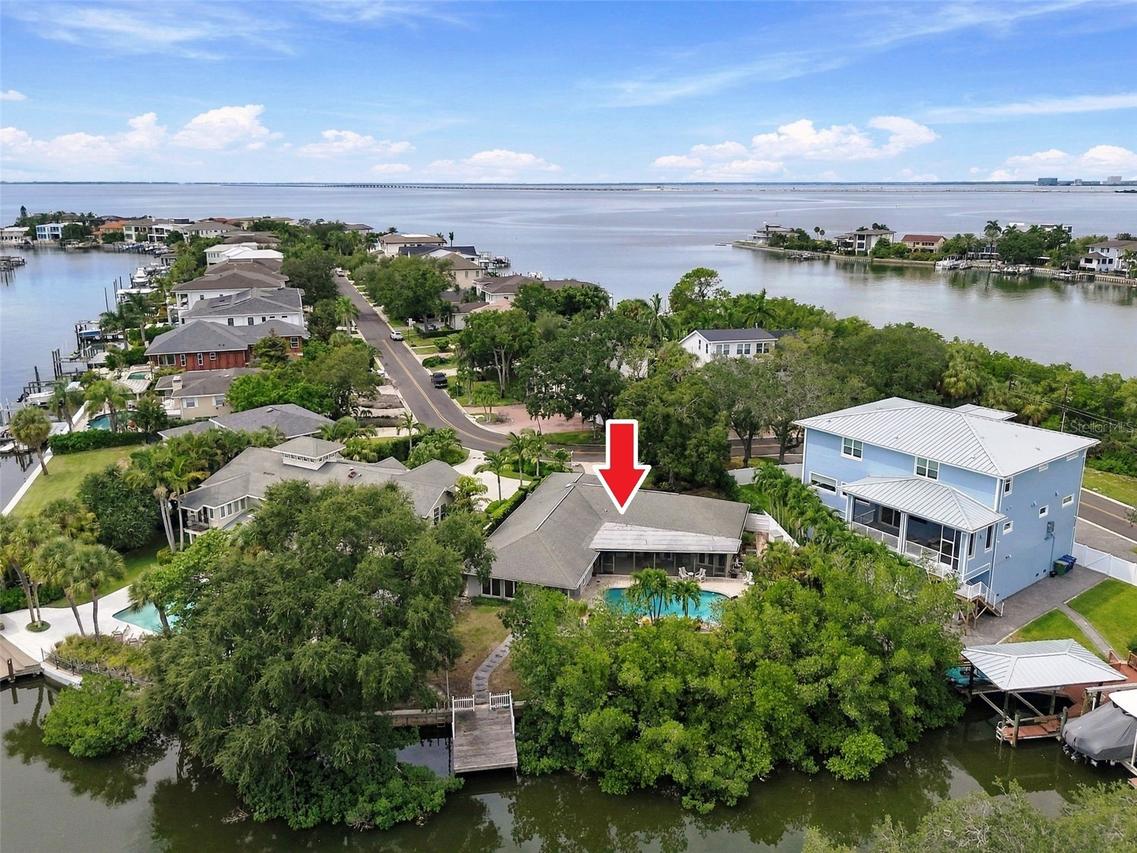 5104 W San Jose St., Tampa, FL 33629