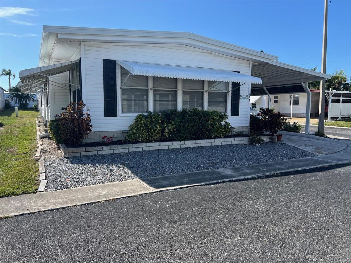 136 Royal Palm Cir., Largo, FL 33778