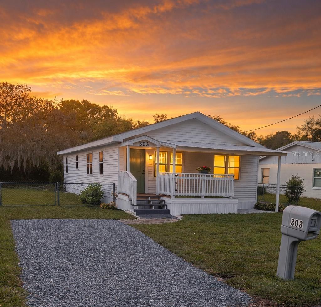 303 Clayton Rd., Auburndale, FL 33823