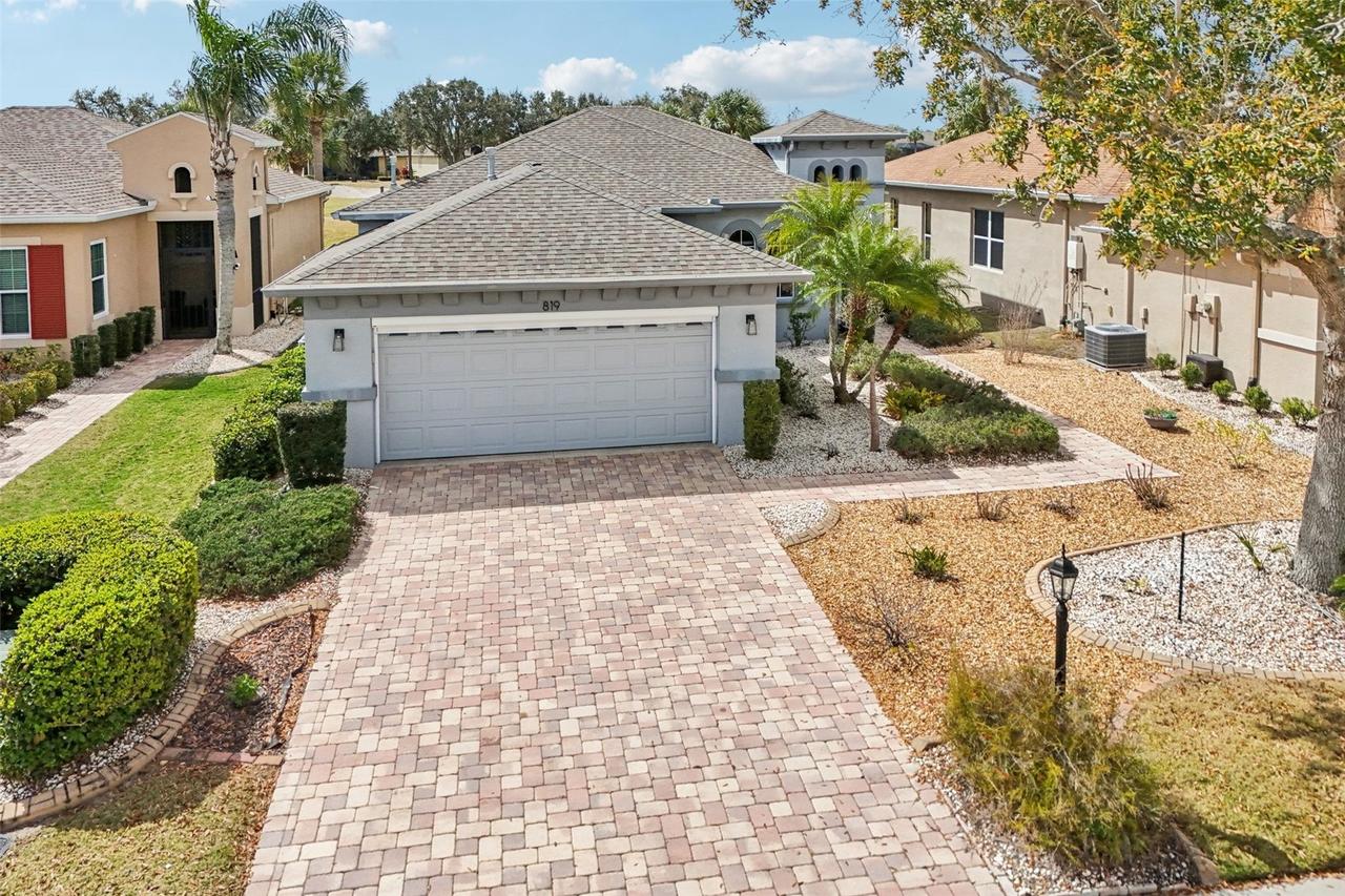 819 Regal Manor Way, Sun City Center, FL 33573