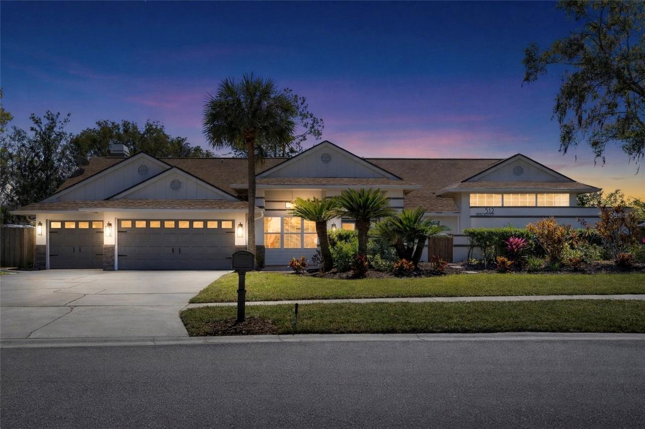 512 Crystal Grove Blvd., Lutz, FL 33548