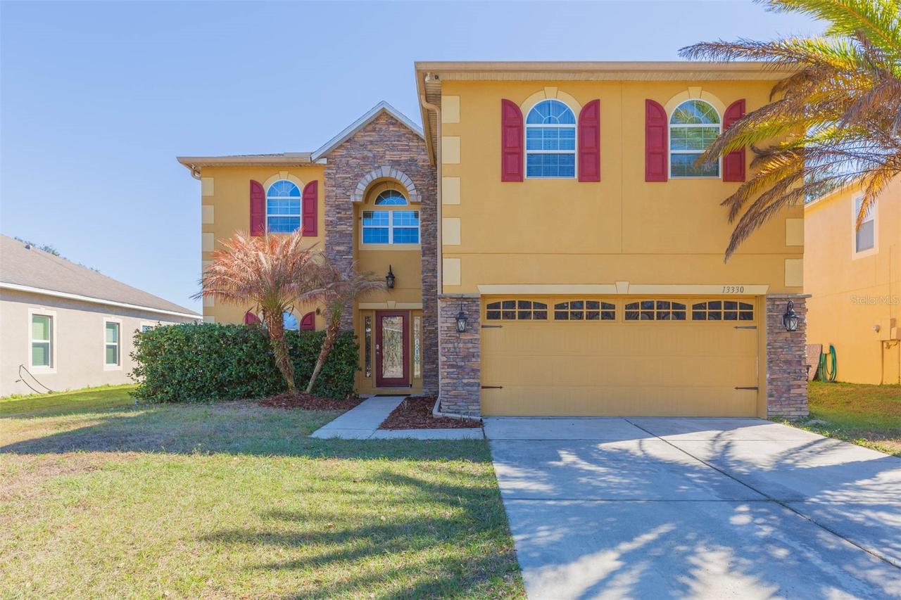 13330 Waterford Castle Dr., Dade City, FL 33525