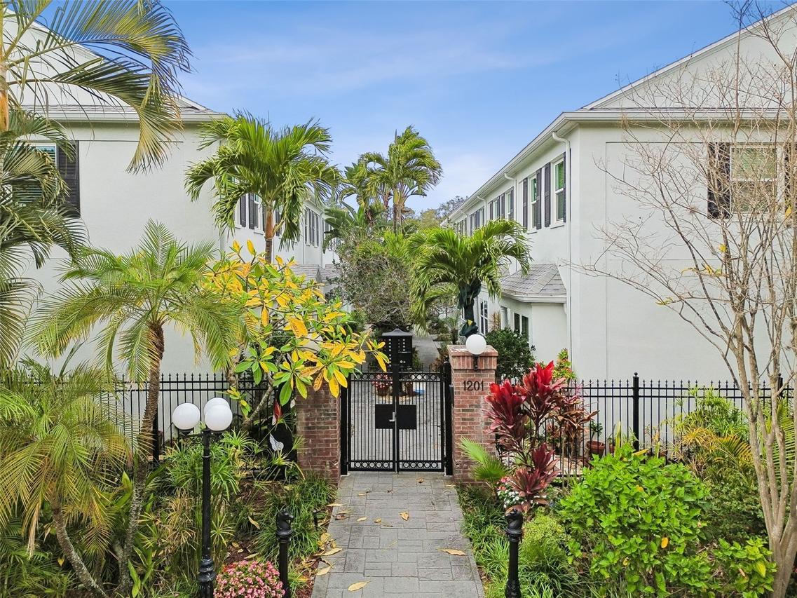 1201 W Horatio St. #F3, Tampa, FL 33606