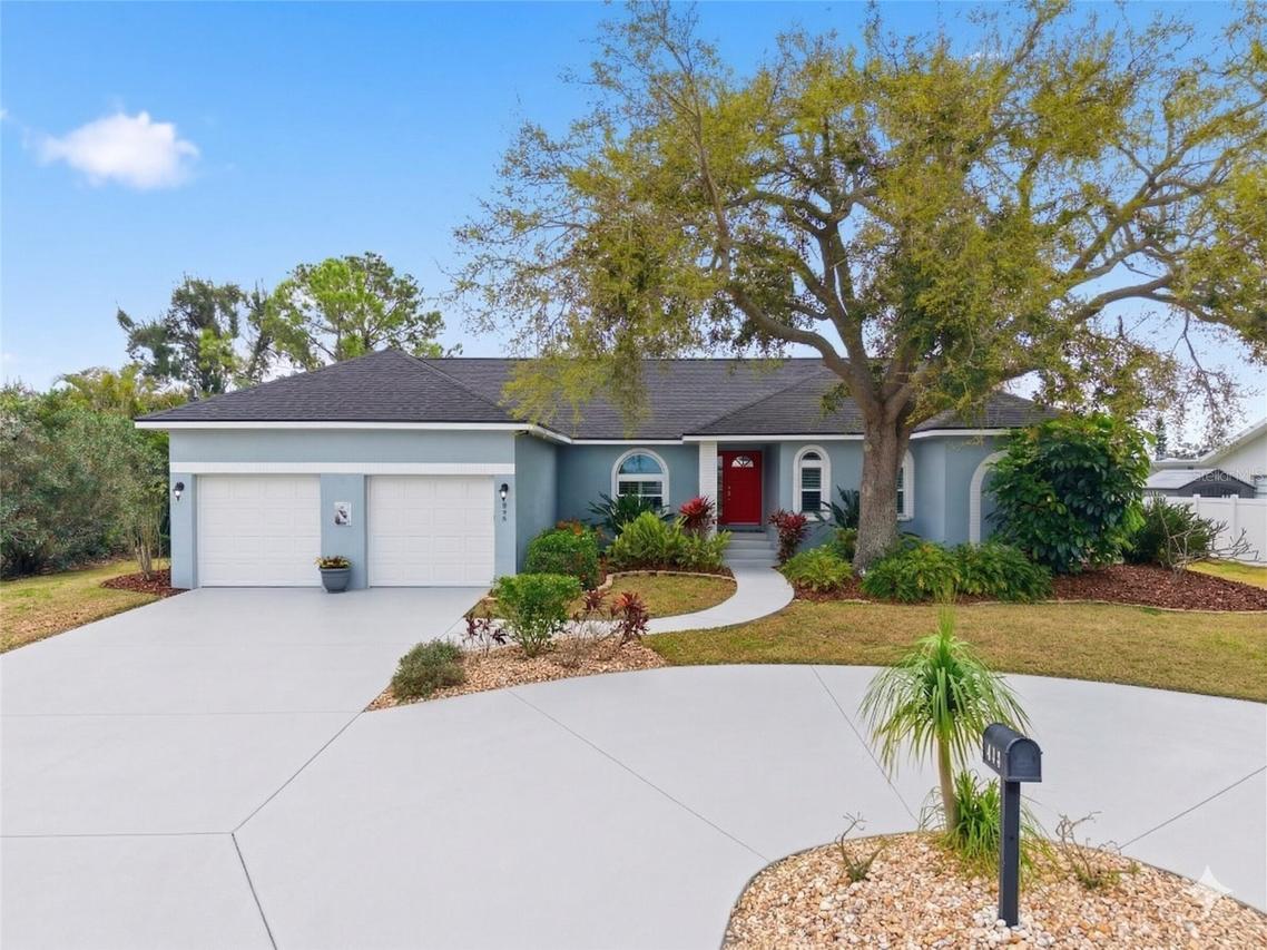 846 Birdie Way, Apollo Beach, FL 33572