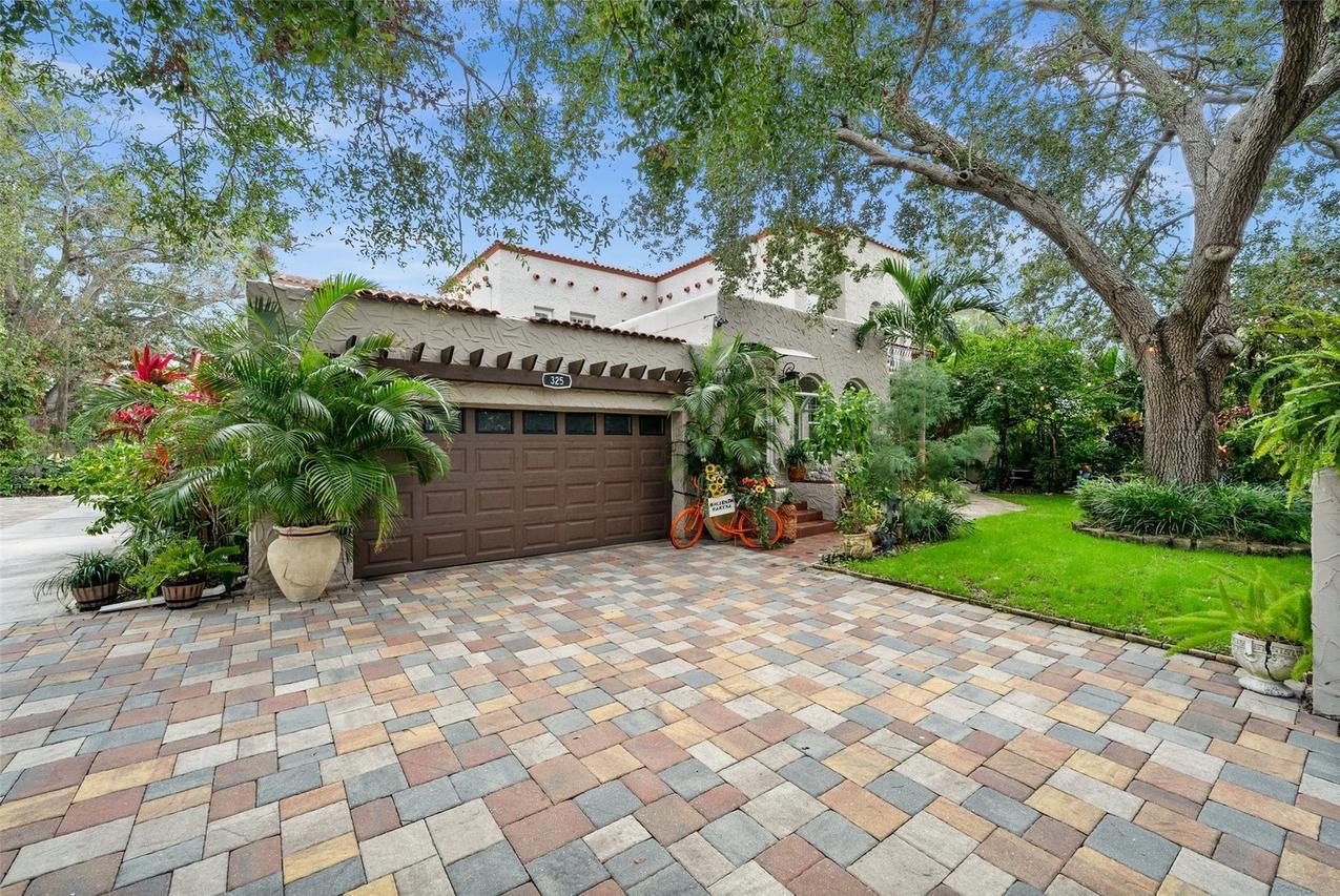 325 49th St., St Petersburg, FL 33710