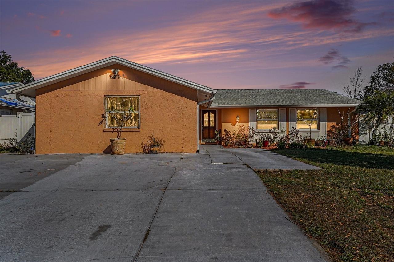 6807 Dickinson Ct., Tampa, FL 33634
