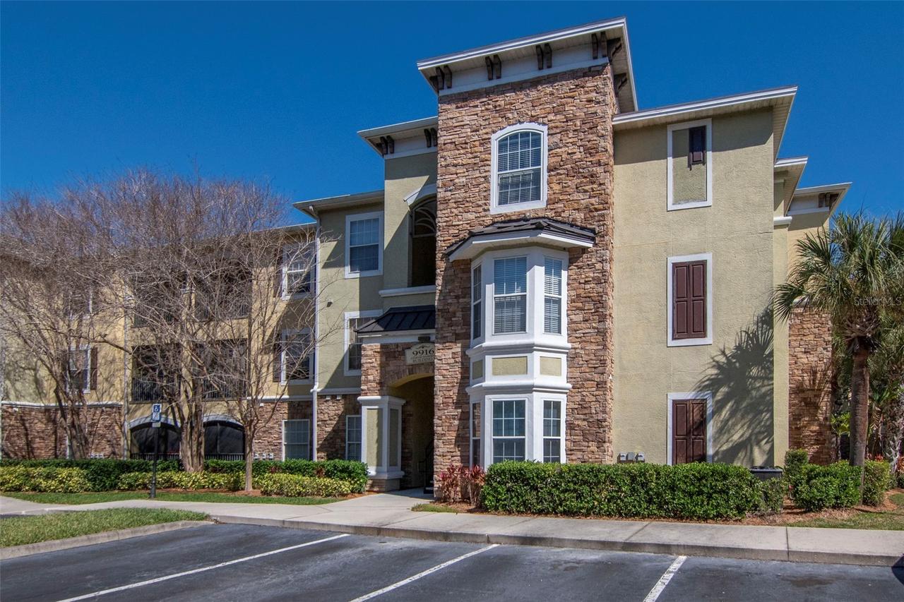 9916 Courtney Palms Blvd. #103, Tampa, FL 33619