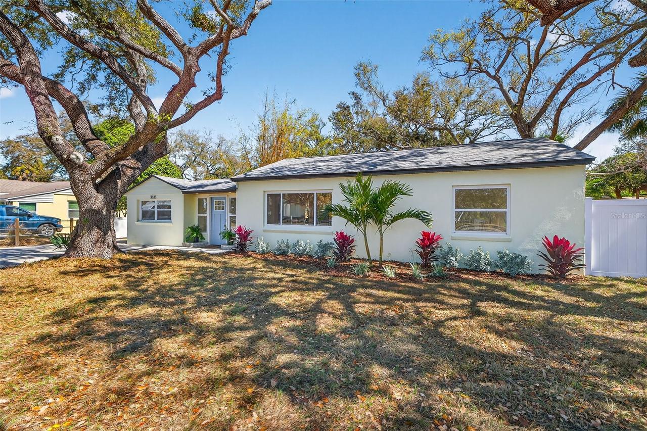 3535 Park St., St Petersburg, FL 33710