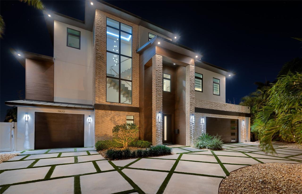 7822 Causeway Blvd., St Petersburg, FL 33707