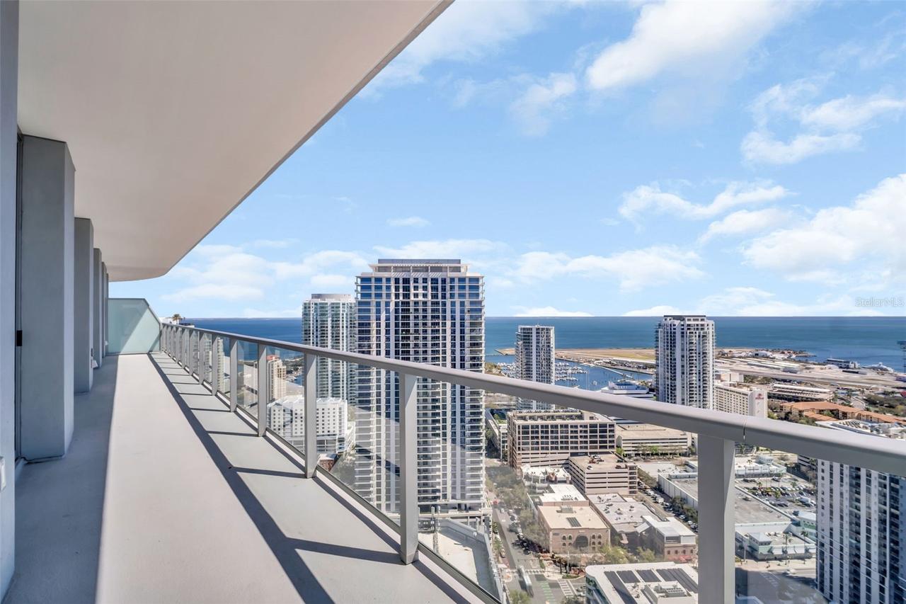 400 Central Ave. #3606, St Petersburg, FL 33701