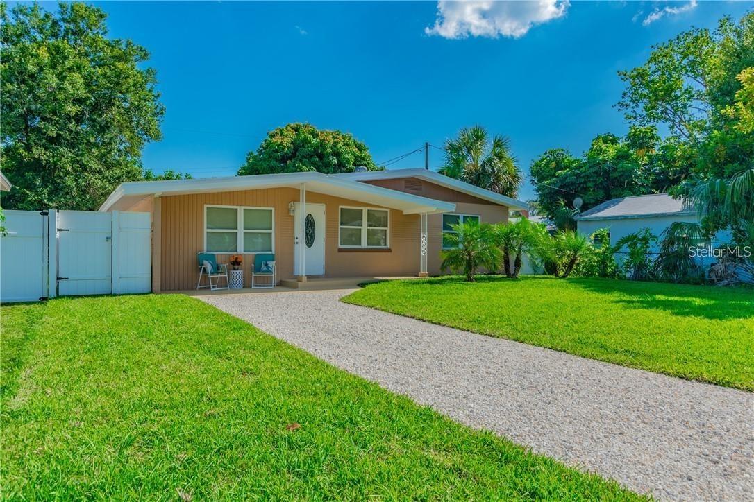 5418 11th Ave., Gulfport, FL 33707