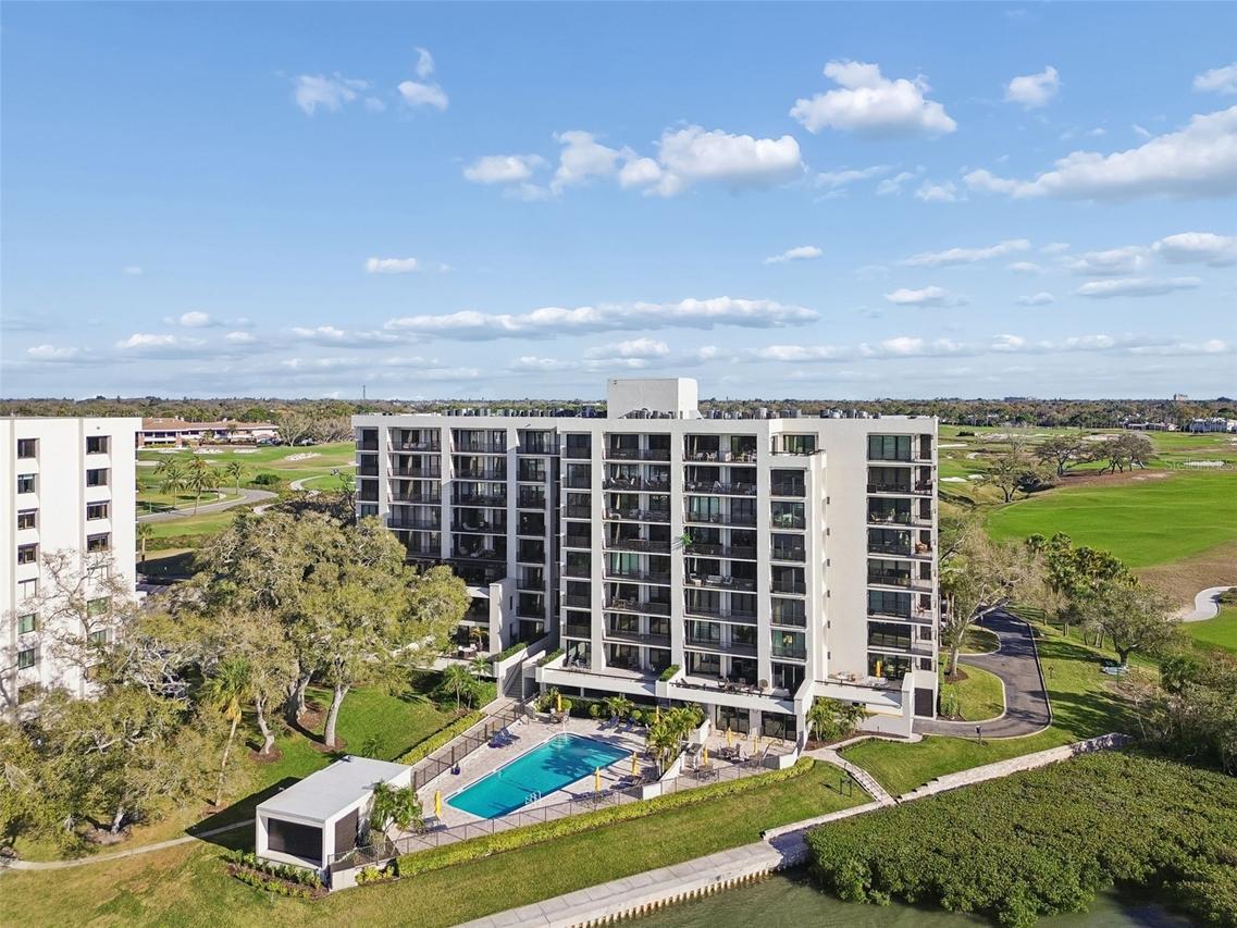 4 Belleview Blvd. #701, Belleair, FL 33756