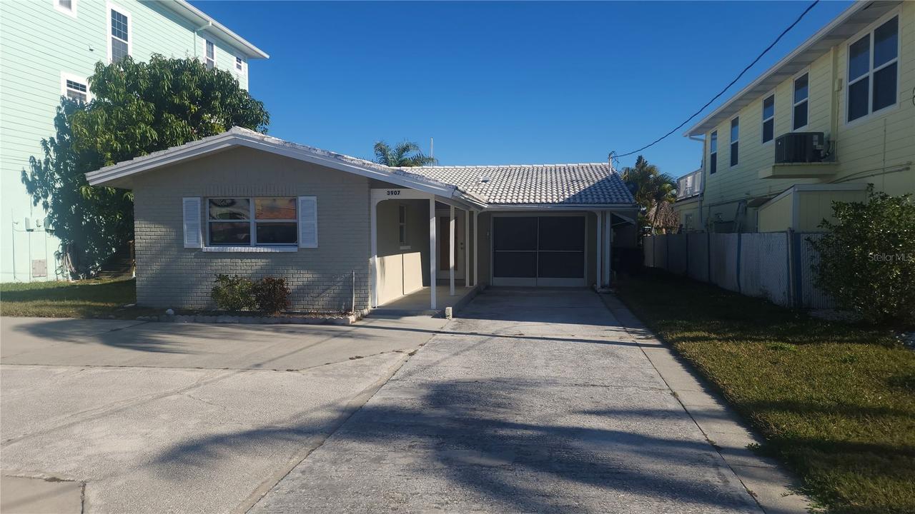 3907 Floramar Ter., New Port Richey, FL 34652