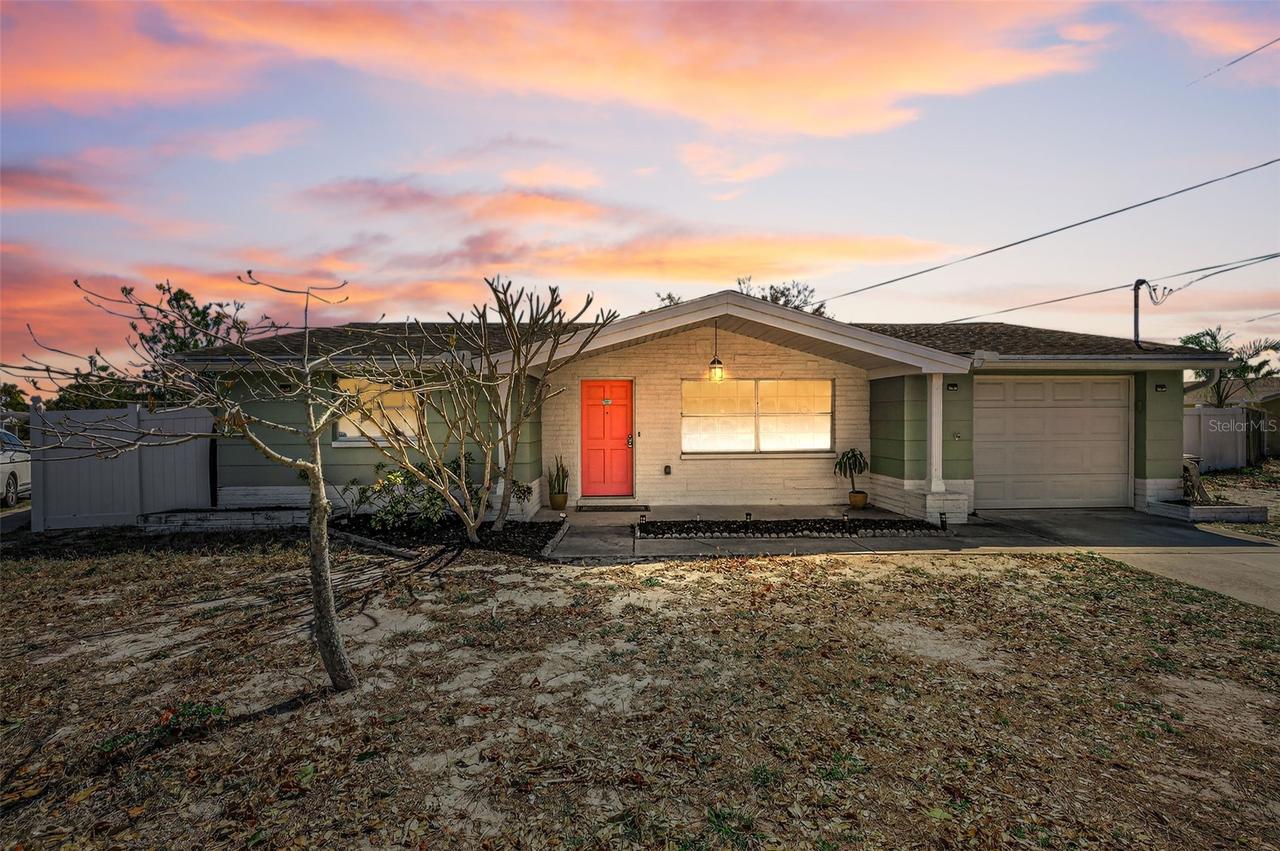 5506 Casino Dr., Holiday, FL 34690