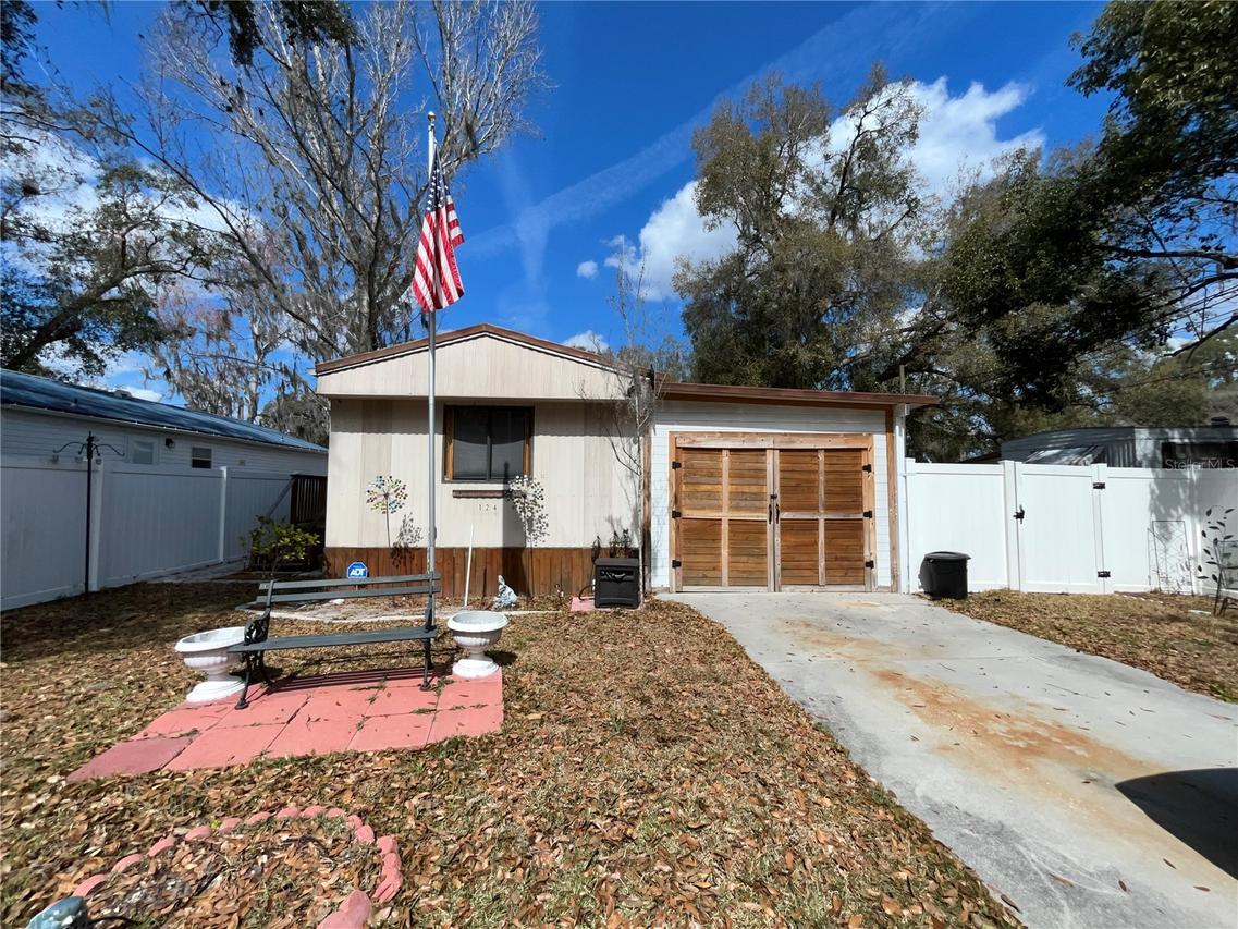 124 W Parker Ave., Bushnell, FL 33513
