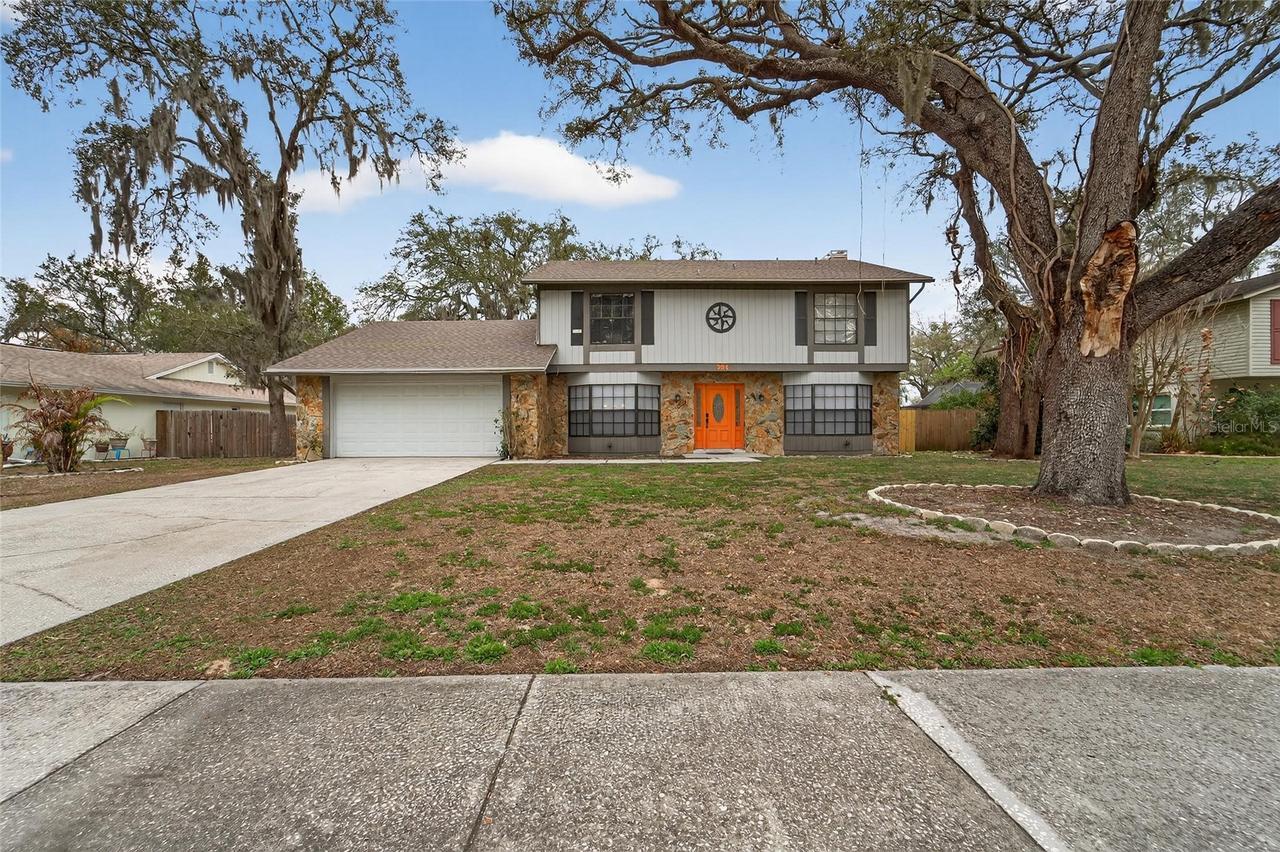 206 Bayfield Dr., Brandon, FL 33511