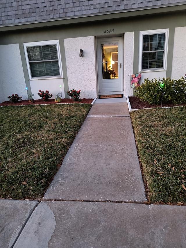 4653 Lake Villa Dr. #B, Clearwater, FL 33762