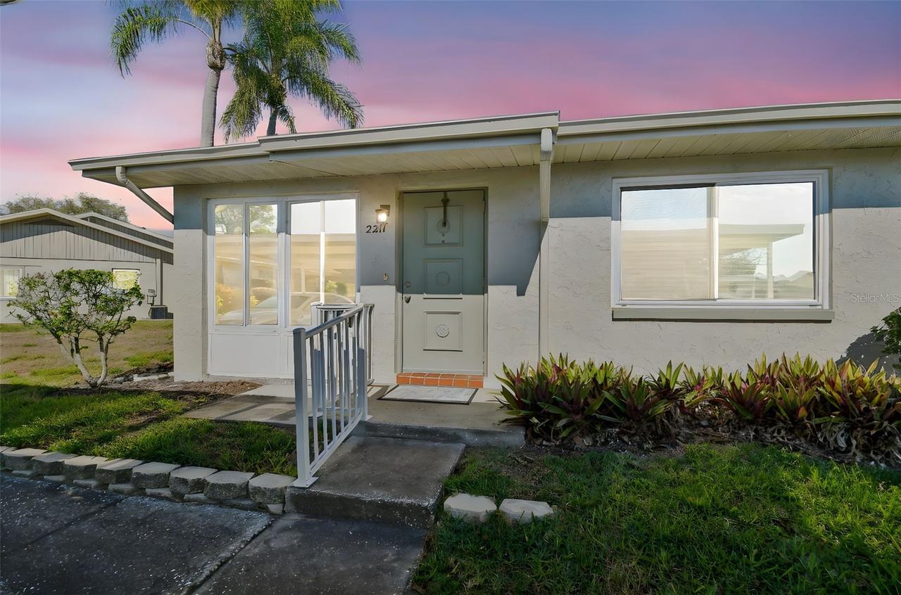 2211 Grenadier Dr. #140, Sun City Center, FL 33573