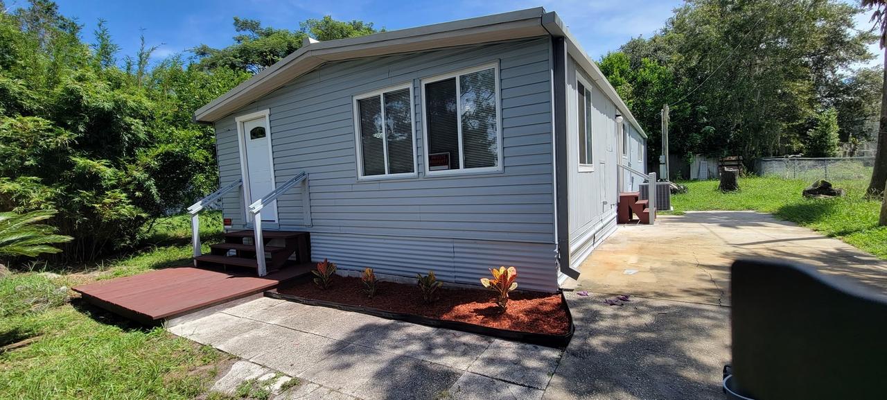 12242 Parkwood St., Hudson, FL 34669