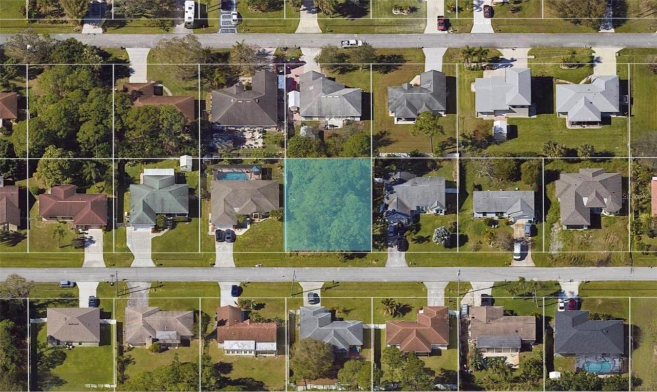 552 NW Grenada St., Port St Lucie, FL 34983