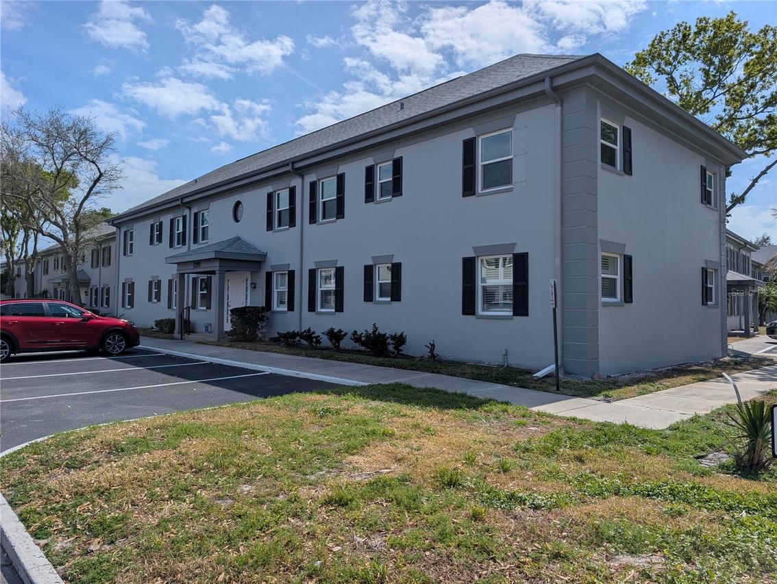 6990 Place De La Paix #1A, South Pasadena, FL 33707