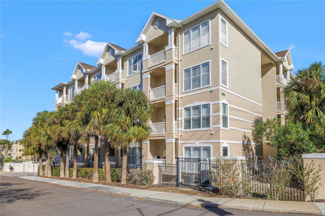 1216 S Missouri Ave. #415, Clearwater, FL 33756
