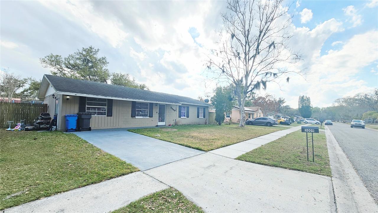 3009 S Willow Dr., Plant City, FL 33566