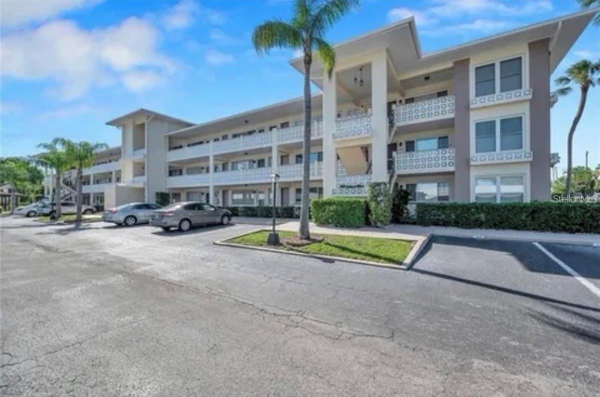 1235 S Highland Ave. #1-102, Clearwater, FL 33756