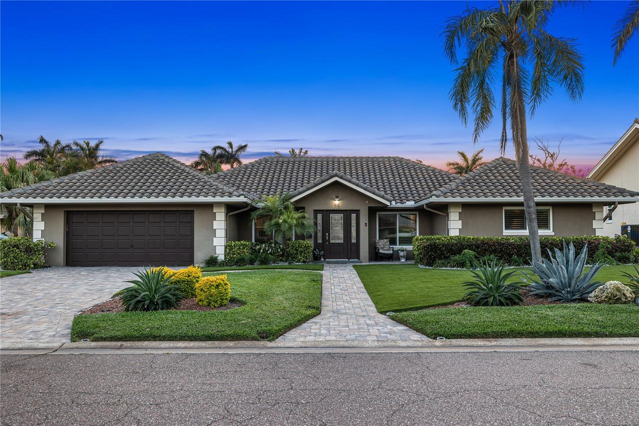 6129 Leeland St., St Petersburg, FL 33715