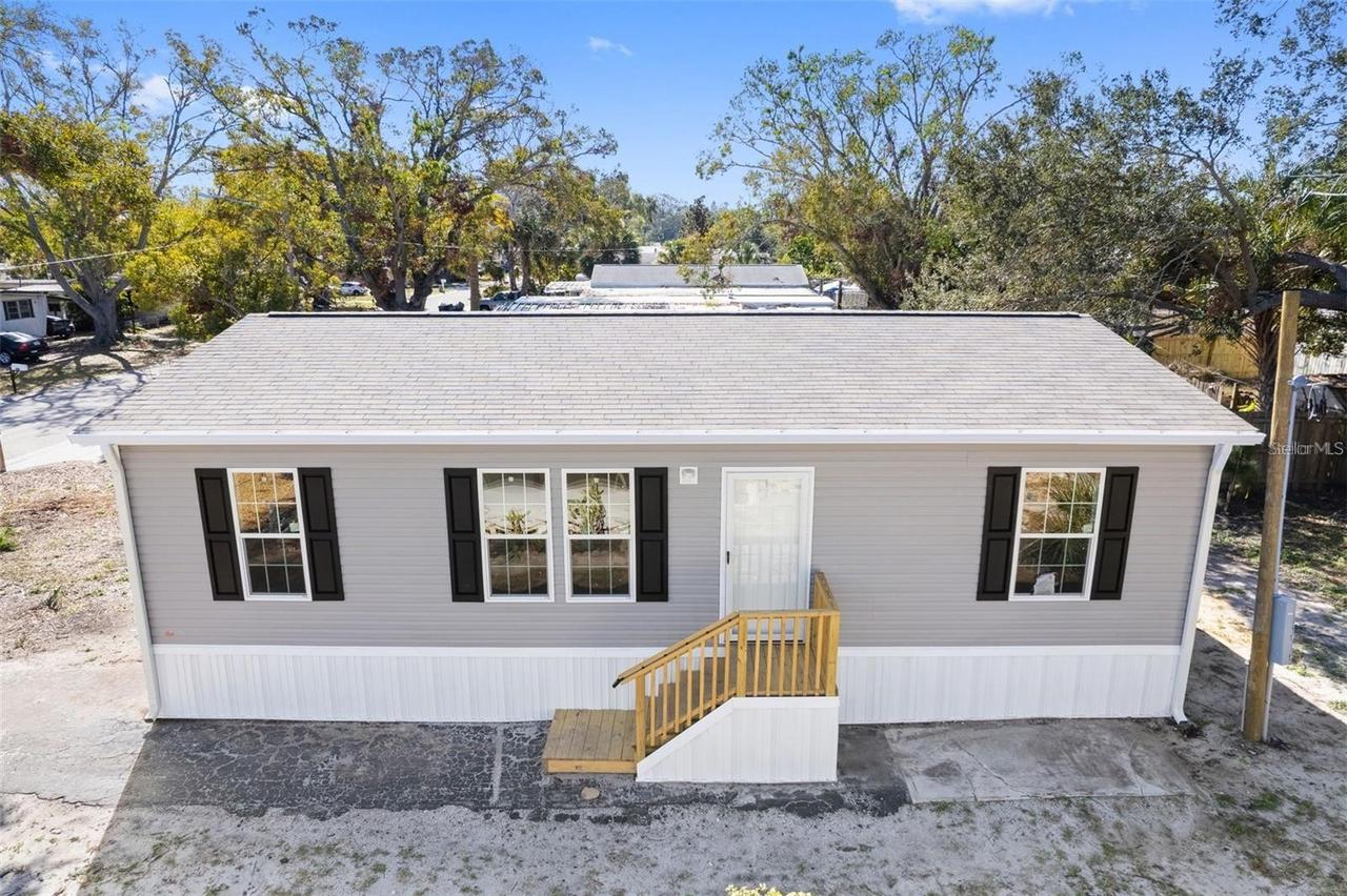 5234 Yellow Pine St., St Petersburg, FL 33709