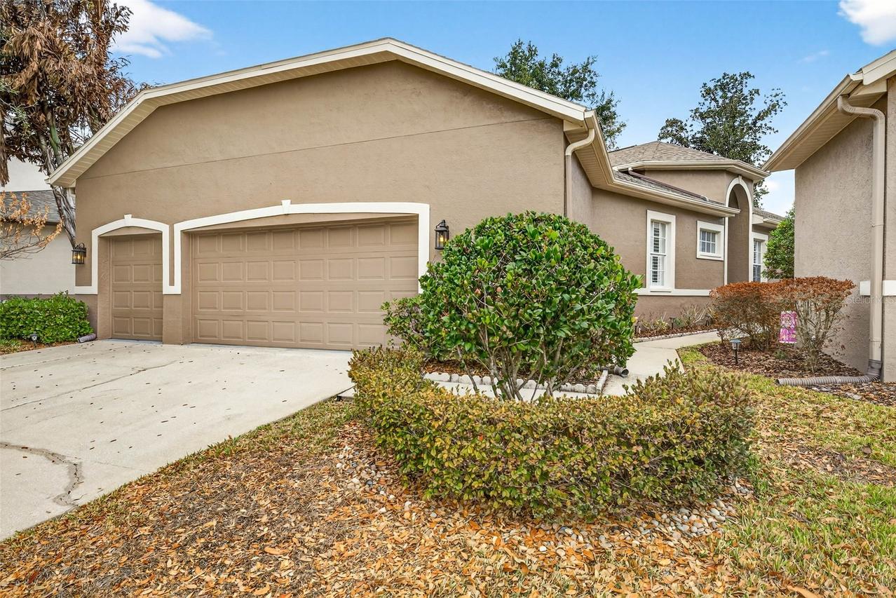 5215 Fairway One Dr., Valrico, FL 33596
