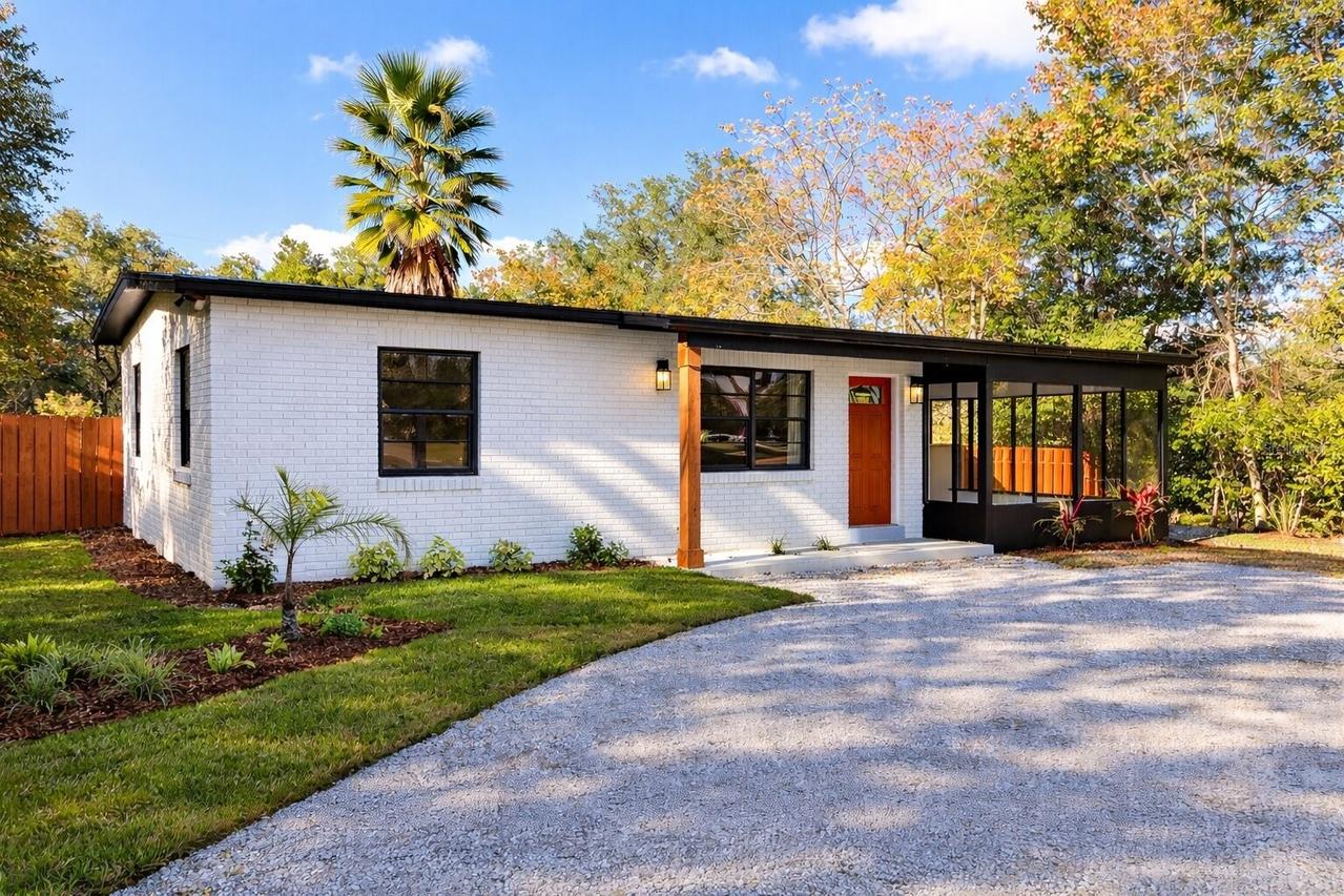 646 N Wellington Dr., Deltona, FL 32725