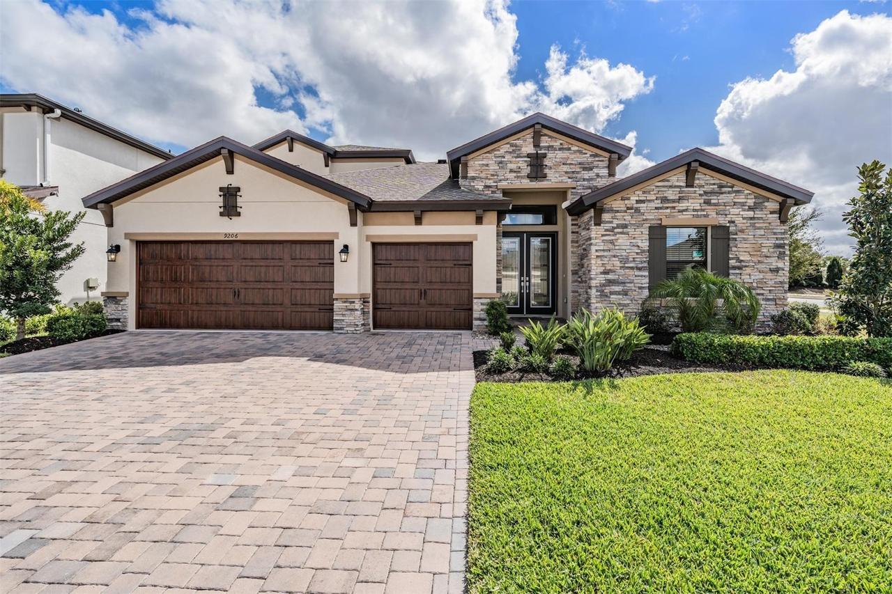9206 Isabella Cir., Parrish, FL 34219