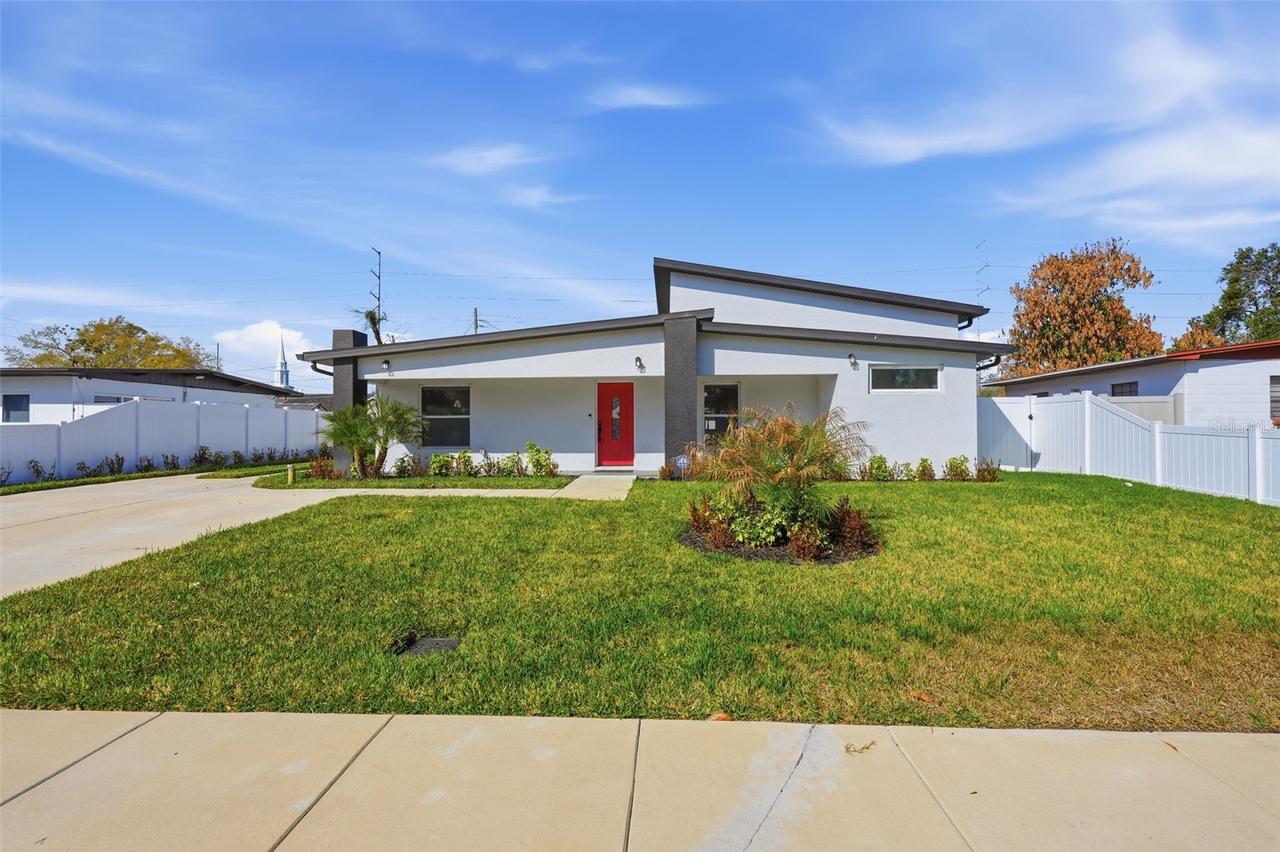 10104 N Dartmouth Ave., Tampa, FL 33612