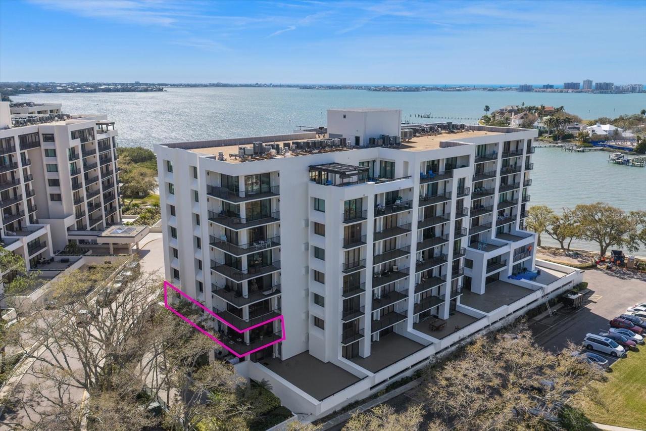 8 Belleview Blvd. #203, Belleair, FL 33756