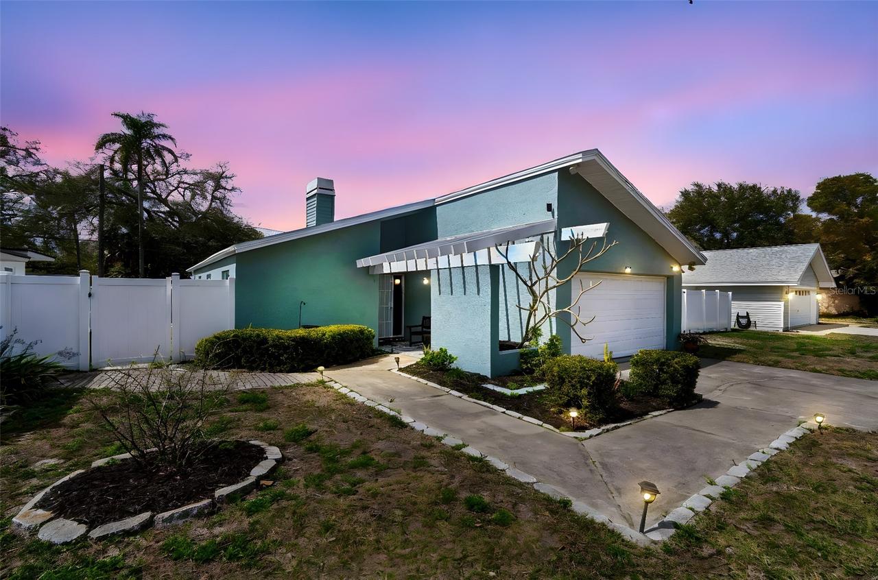 605 25th St., Largo, FL 33770