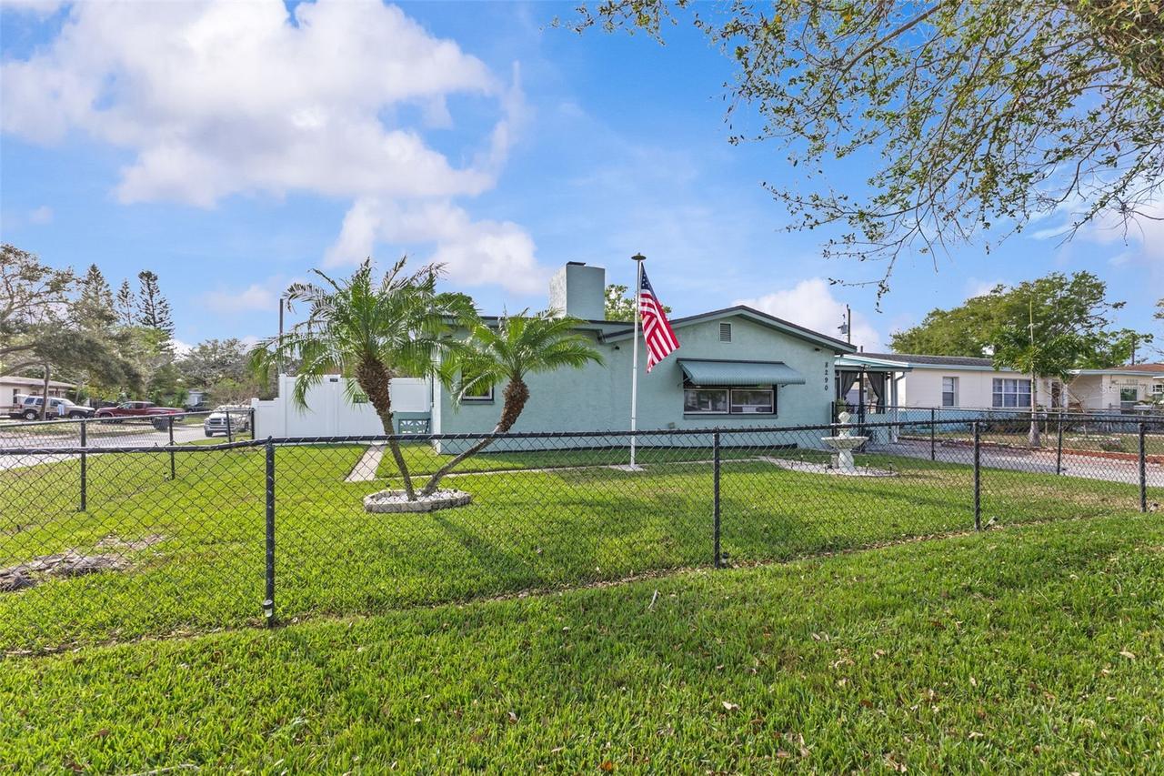 8290 52nd Way, Pinellas Park, FL 33781