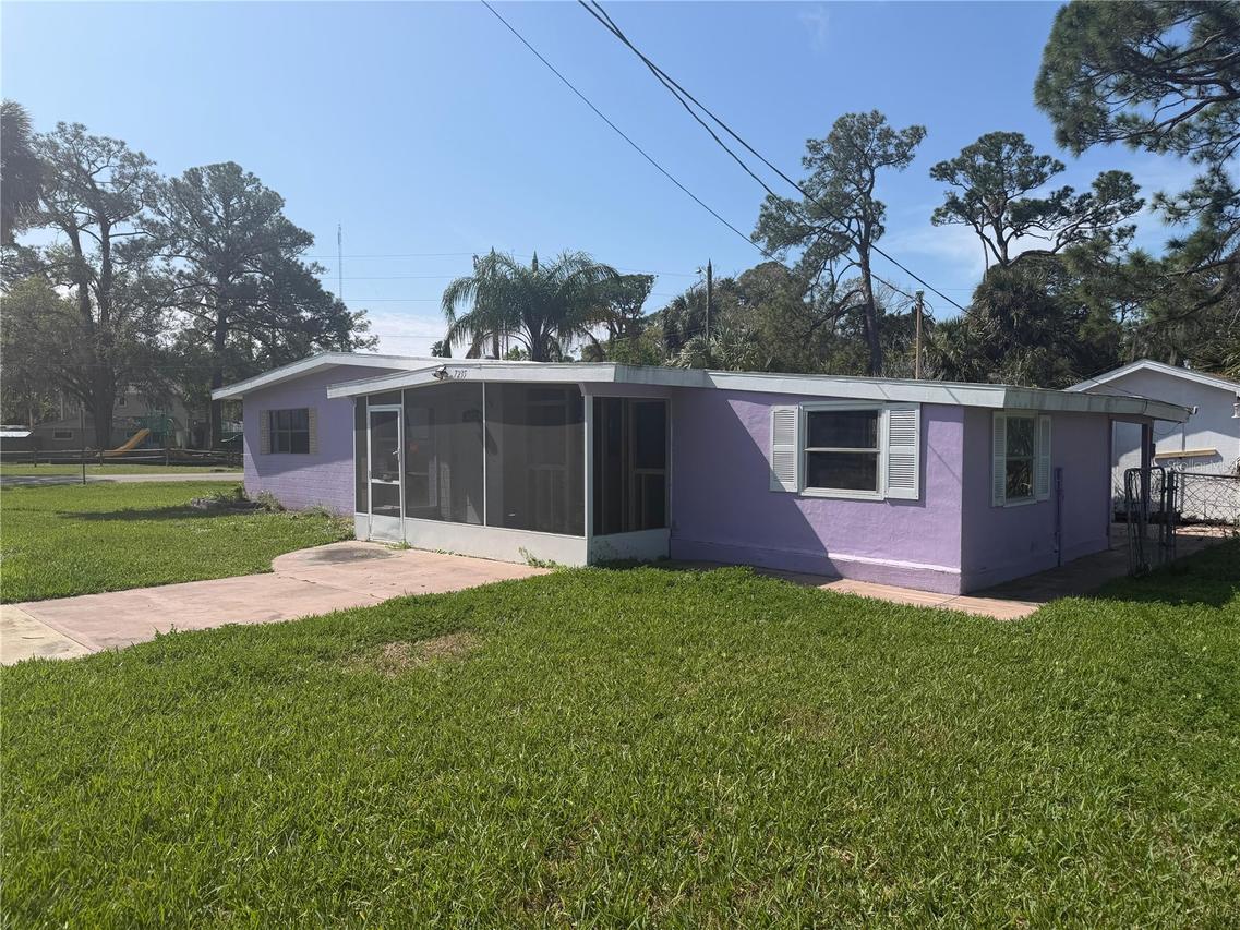 7235 Royal Palm Dr., New Port Richey, FL 34652