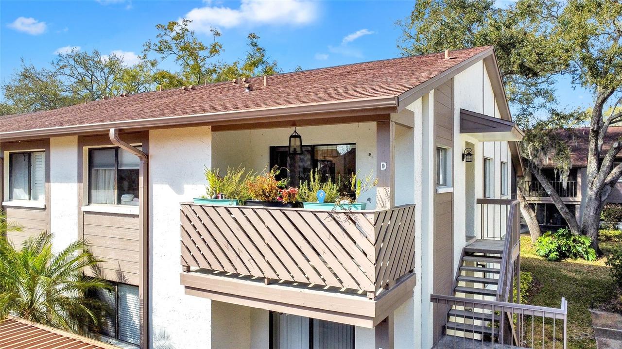 511 Longfellow Ct. #D, Safety Harbor, FL 34695