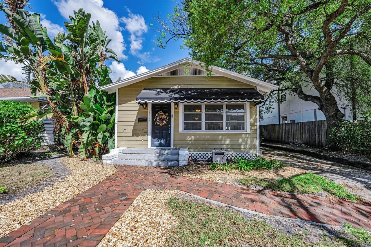 2909 W San Isidro St., Tampa, FL 33629