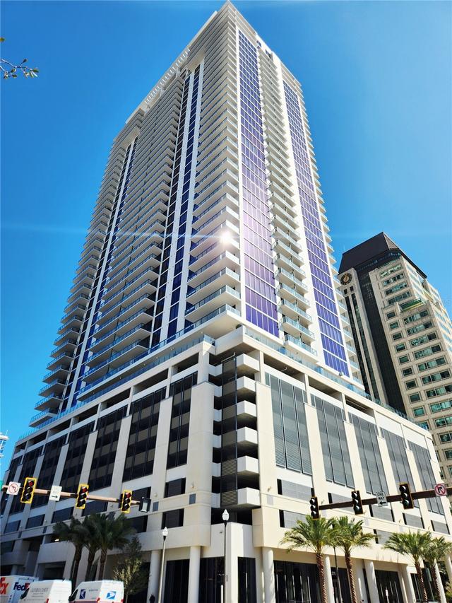 275 1st Ave. #2307, St Petersburg, FL 33701