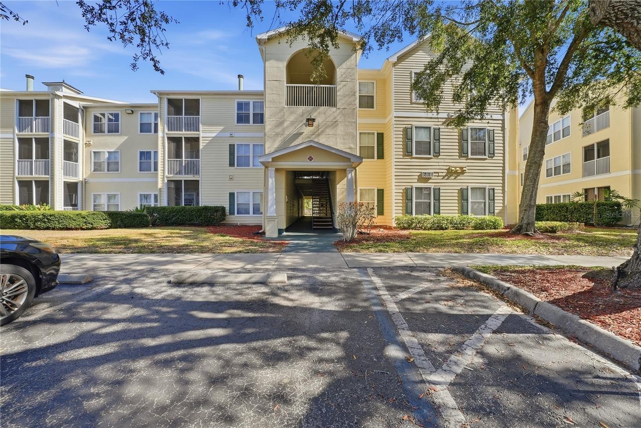 18311 Bridle Club Dr., Tampa, FL 33647