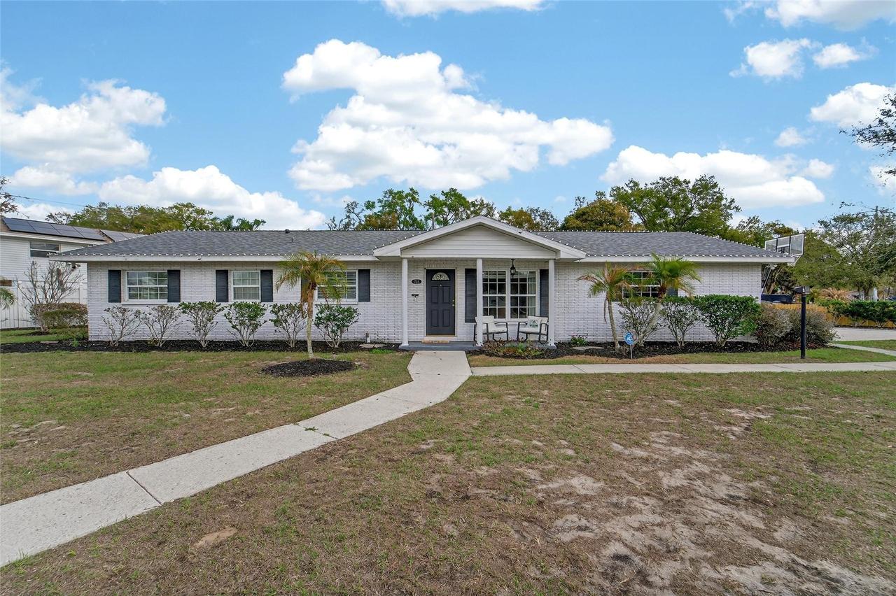 2312 Bandy Dr., Seffner, FL 33584